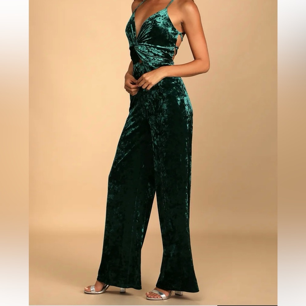 NWT Lulus green velvet jumpsuit